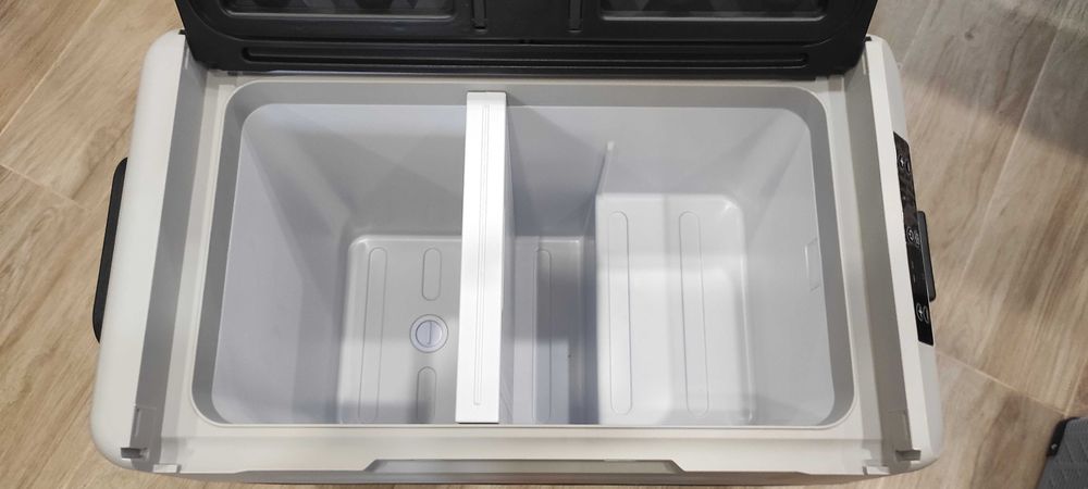 Нов! Компресорен хладилник с фризер VEVOR. Реални снимки.