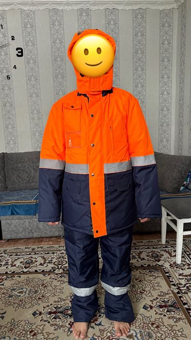 Продаю новую  спец.одежду абсолютно новая