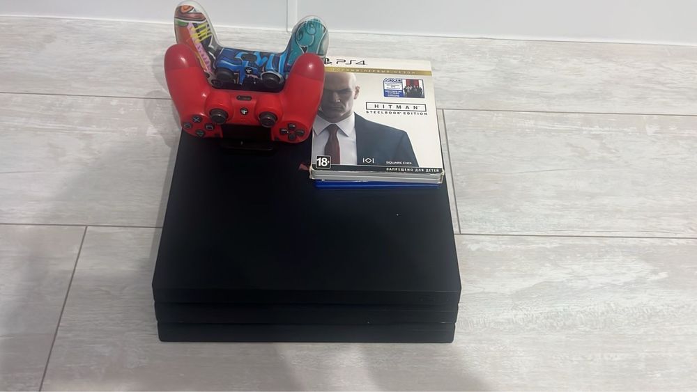 Ps4 продам в отличном состоянии