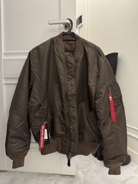 Куртка-Бомбер мужской alpha industries
