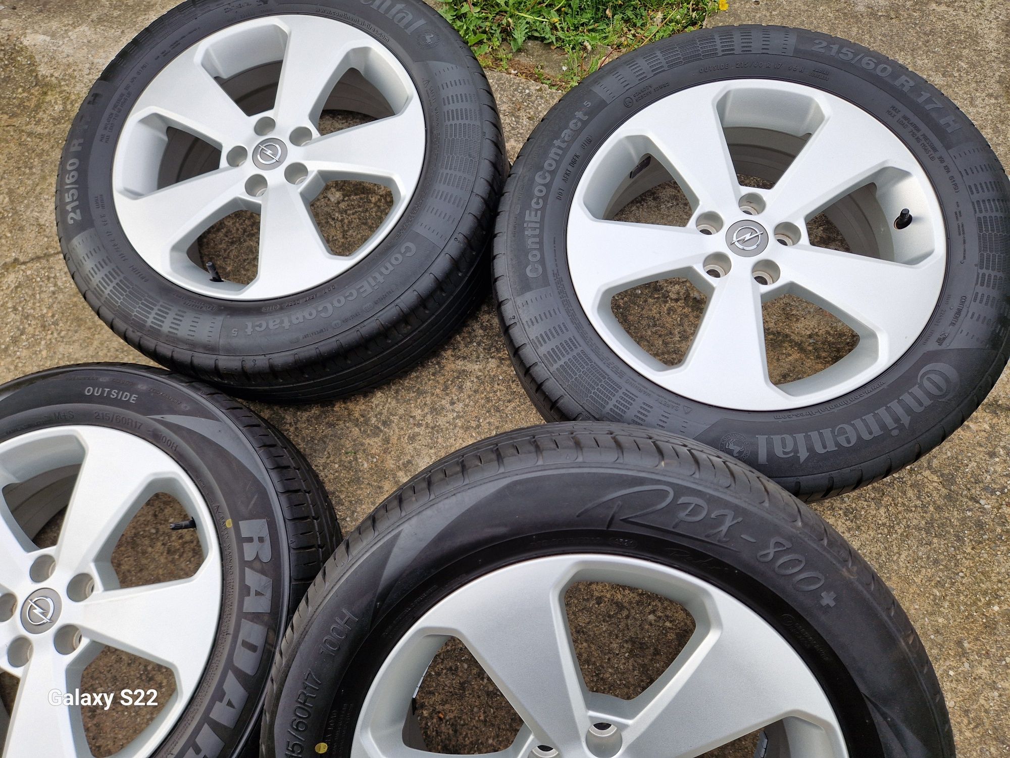 Jante Opel Mokka anvelope vara 215 60 17
