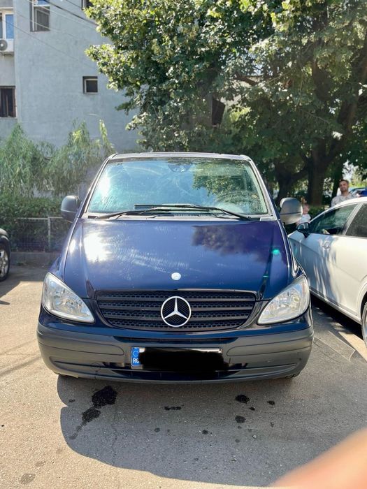 Mercedes vito 111 cdi 8+1 locuri