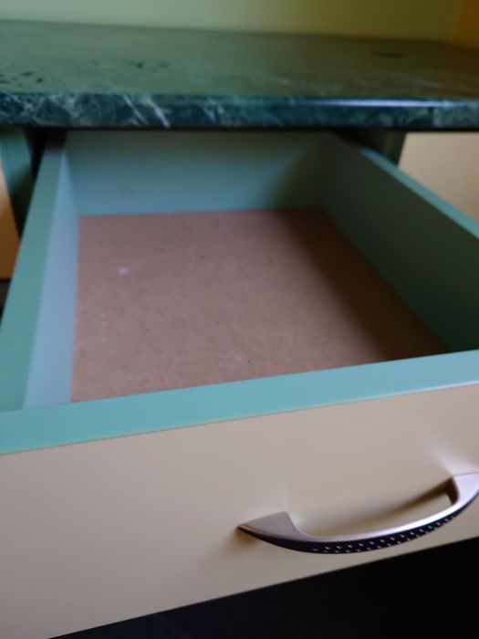 Шкаф за кухня или трапезария