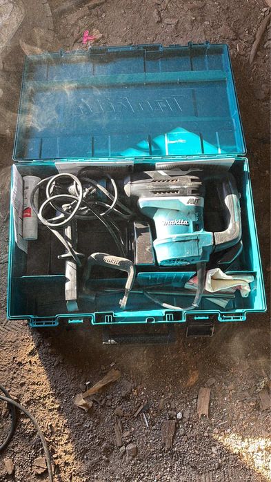 Електрически Кьртач Макита