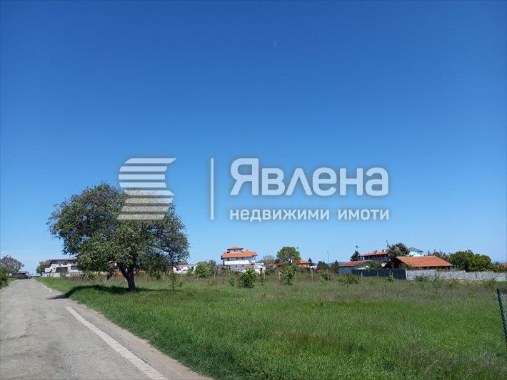 Продава се Парцел в с. Лозенец, Област Бургас - 1050 кв.м за 72 €/кв.м - Снимка #2