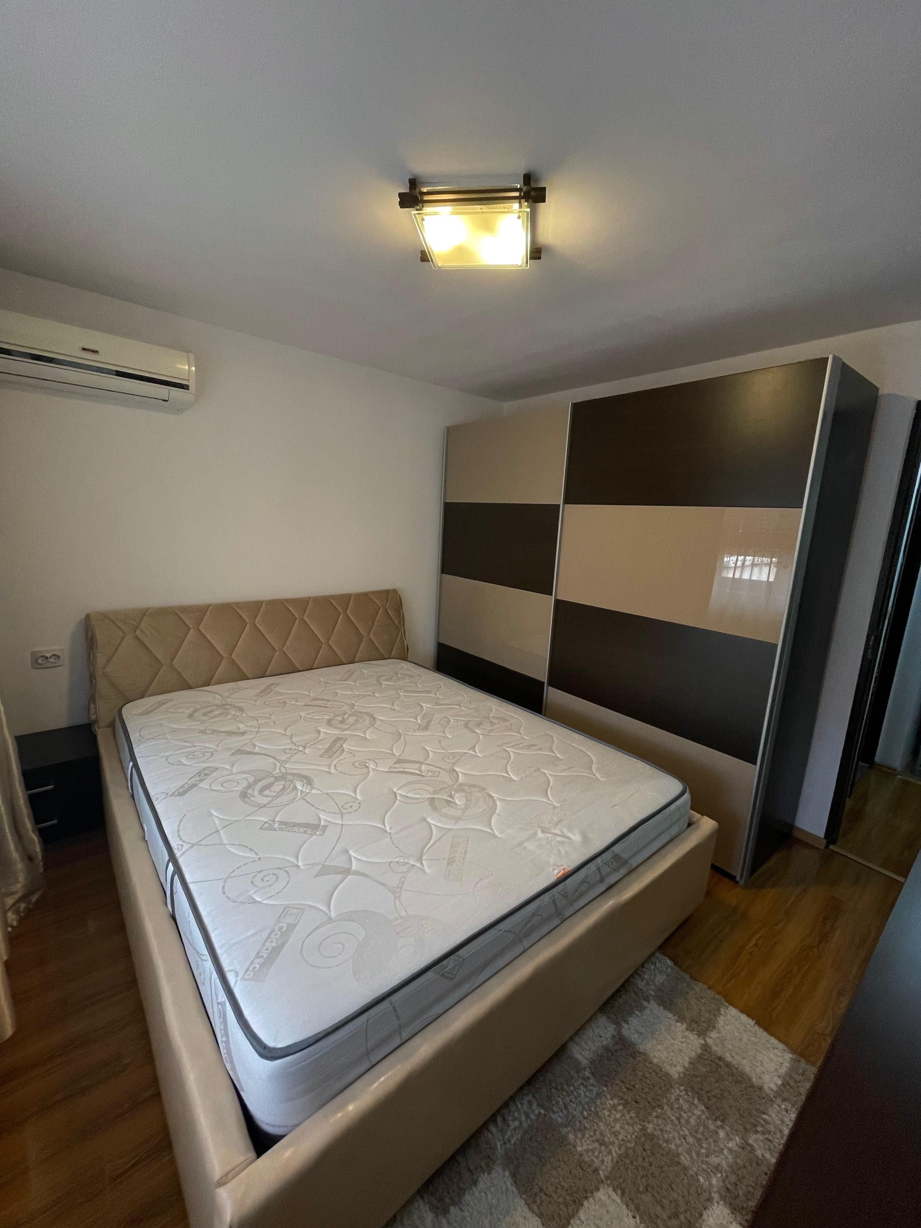 Apartament 2 camere decomandat Aparatorii Patriei