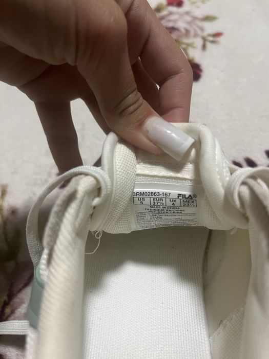 Adidasi fils ne purtati noi nouti