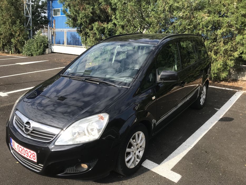 Opel Zafira”B”-1.8 Benz-2009-140cp-7 locuri-recent adusa