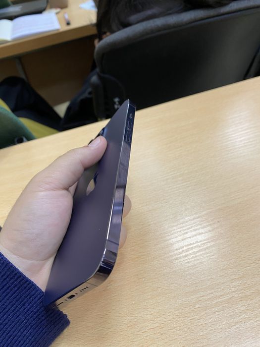 Iphone 14pro max purple