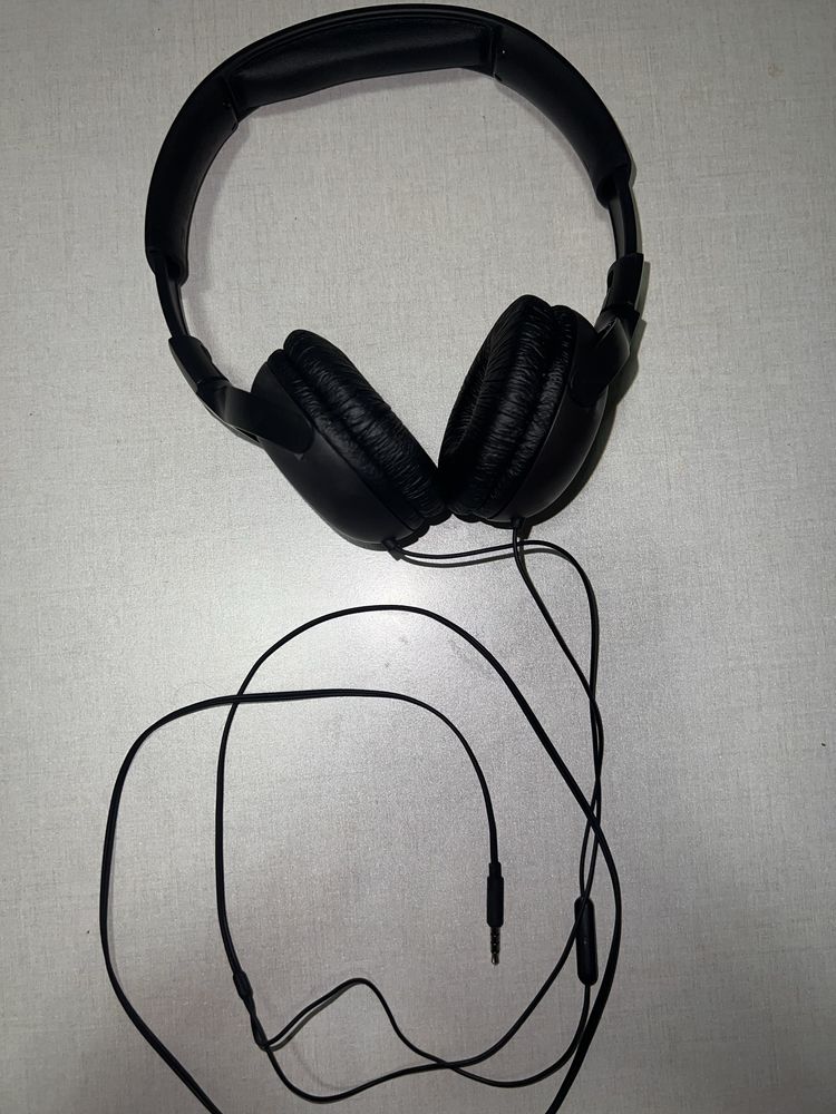 Слушалки Philips с кабел