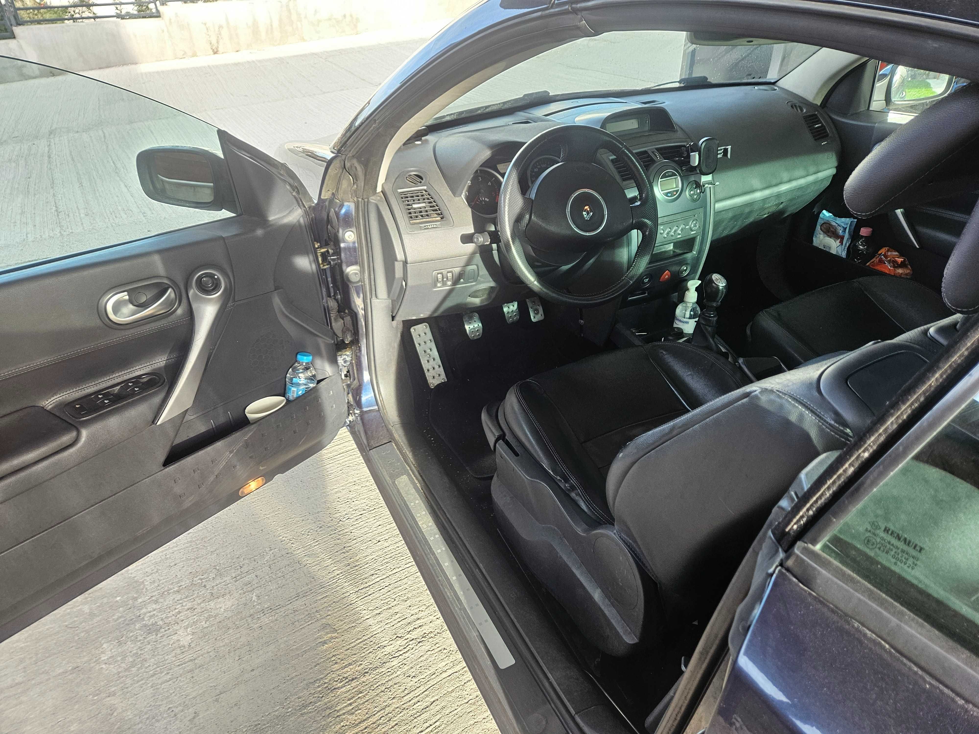 Renault megane cabrio 1.9D  131cp