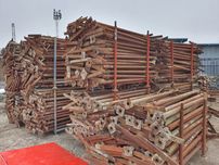Италиански строителни телескопични подпори  и вилици за кран