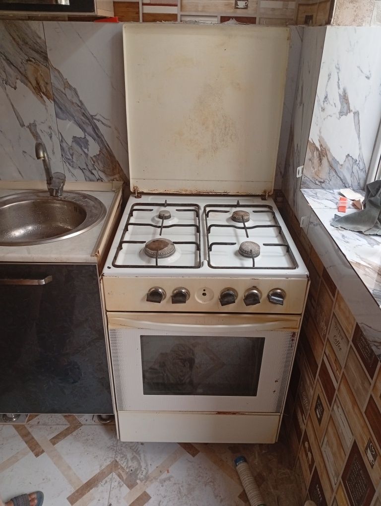 Продаётся газ плита