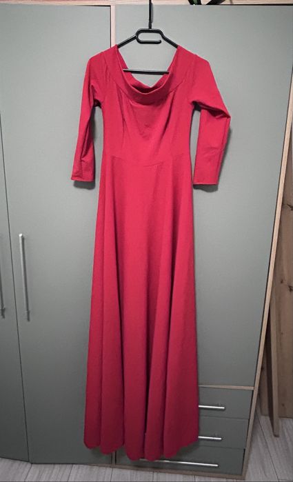 Rochie rosie de ocazie