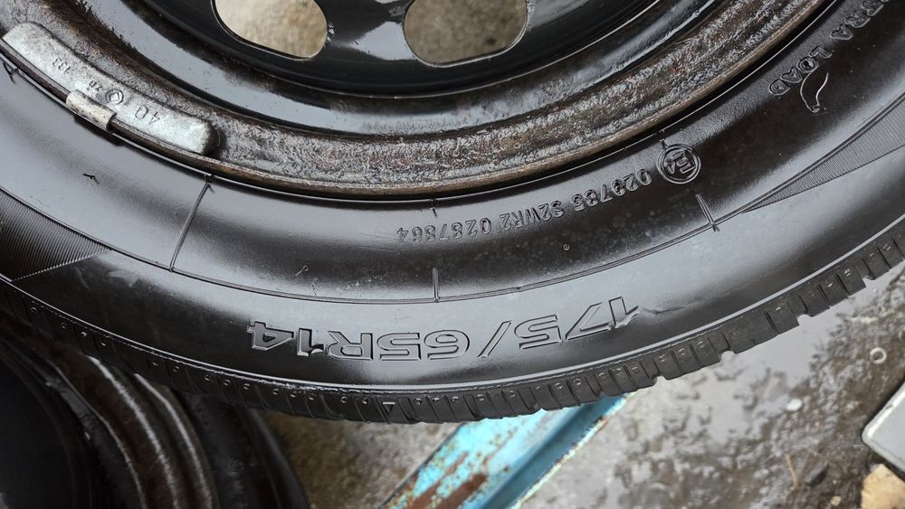 Set jante originale 4x108 Ford 175/65R14 cauciucuri Iarna Stare F buna