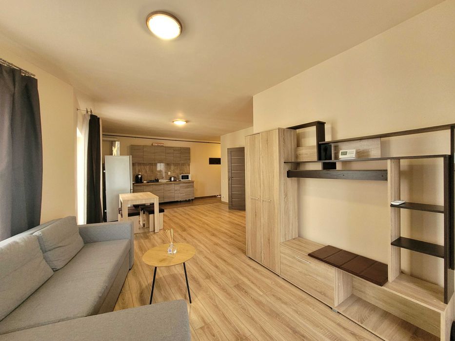 Apartament cu două camere si parcare, cartier Bună Ziua