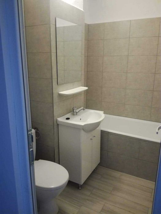 Apartament de închiriat Micro 16