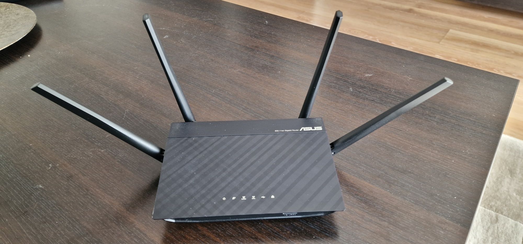 Router Asus Wireless Dual Band Gigabit