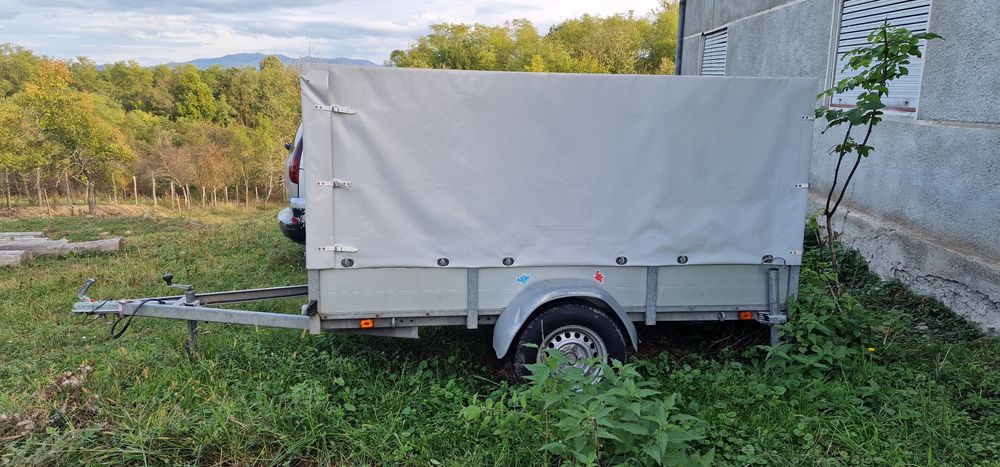 Vând remorcă 750kg - 2.6/1.3 m