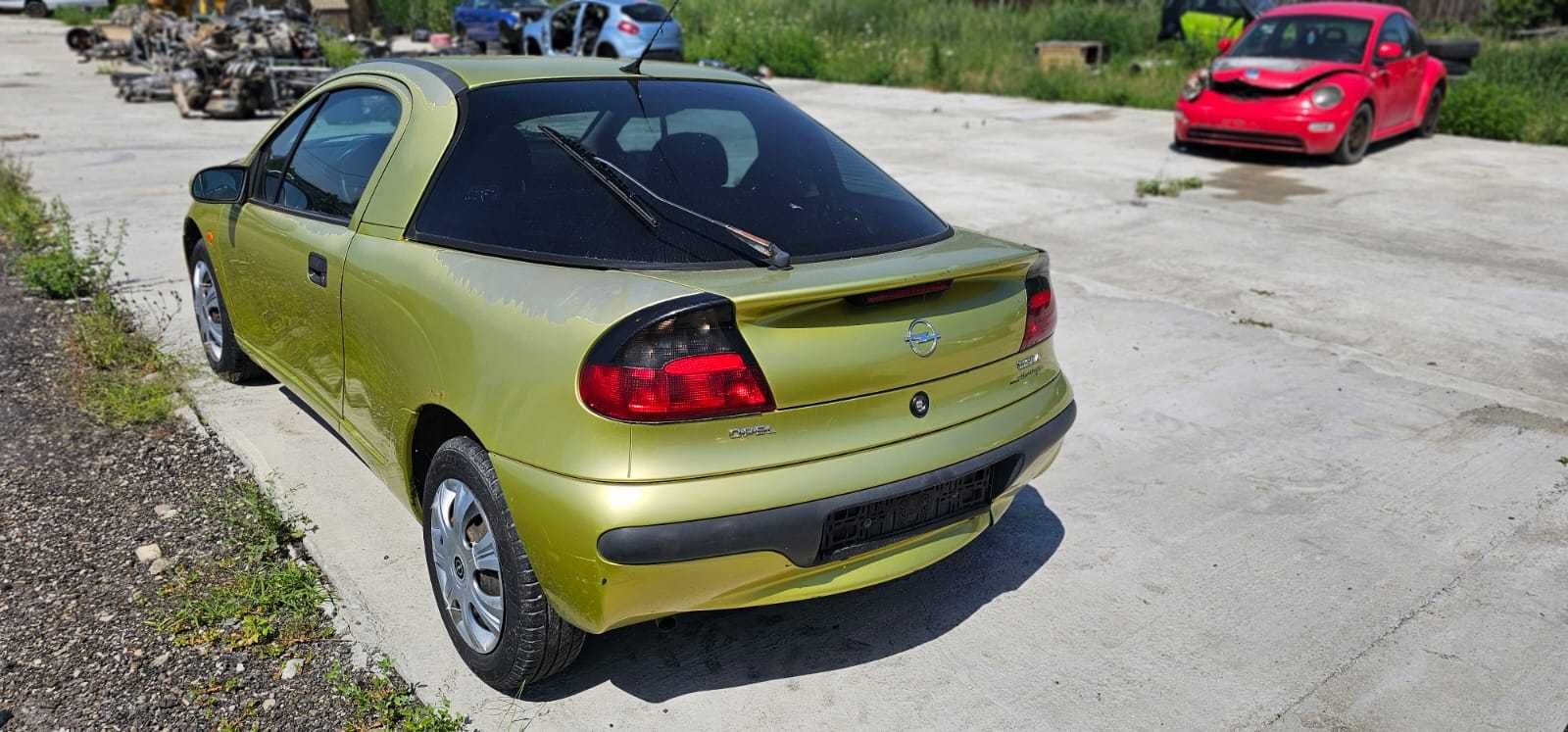 Dezmembrari / Dezmembrez Opel Tigra 1.4 benzina cod motor Z14XE