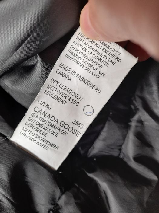 CANADA GOOSE мъжки елек L размер.