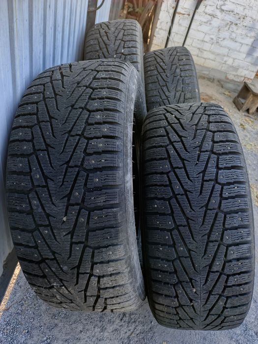 Зимние Шины R-18 285/60 Nokian Hakkapelitta-7
