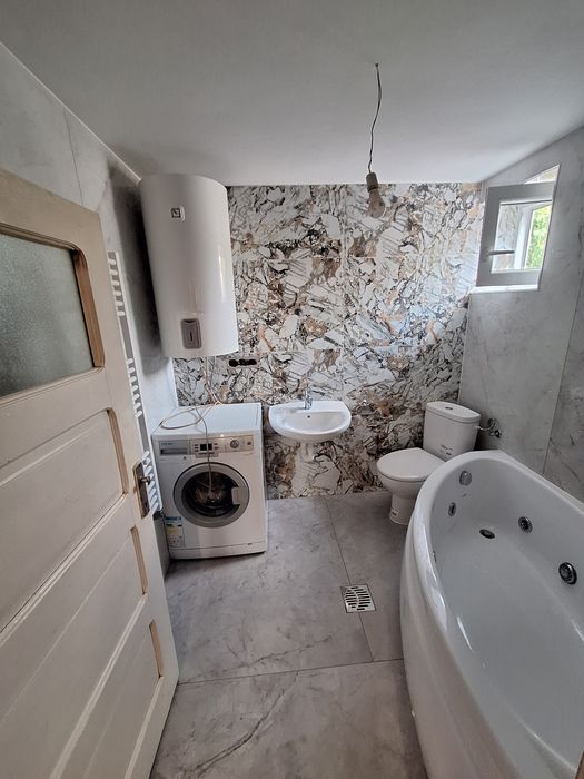 Construcții interioare si exterioare.