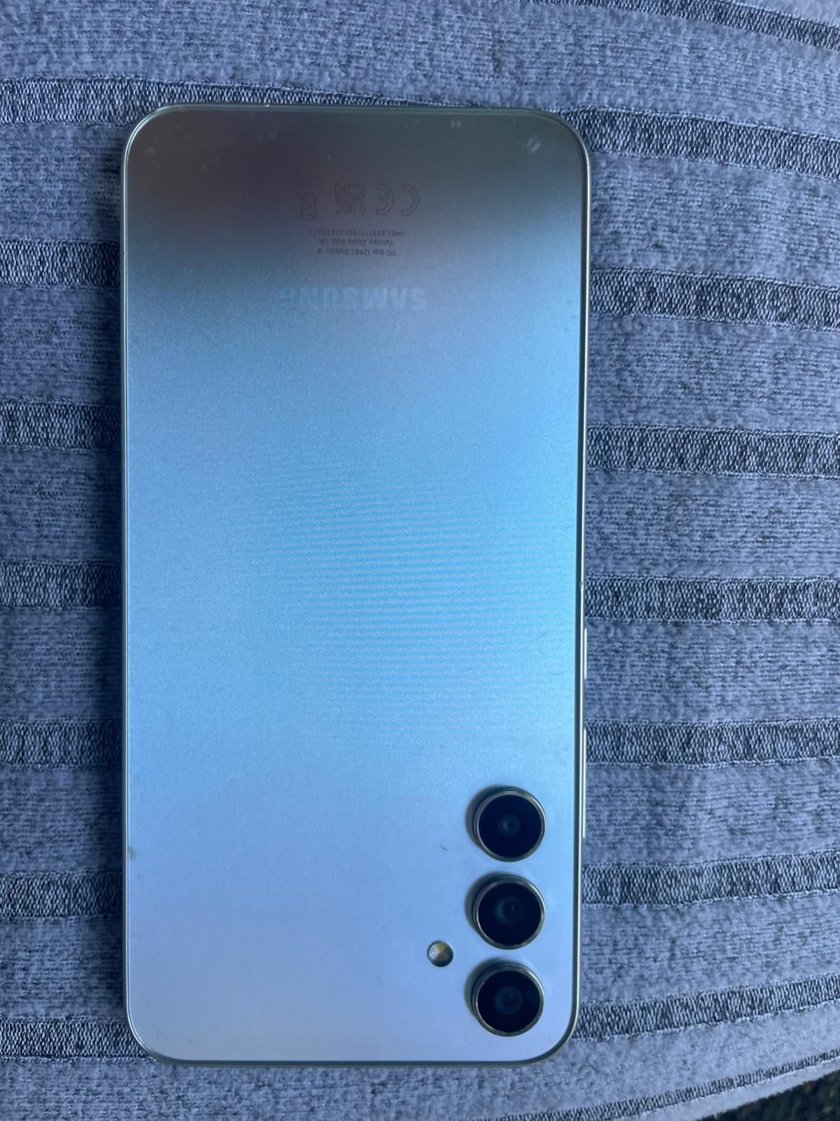 Samsung a34 5g puțin spart