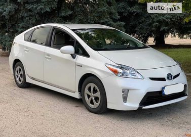 Сдаю в аренду Toyota Prius