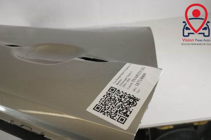 Дясна задна врата Оригинална с лайстна Фолксваген ВВ Тигуан / Volkswag