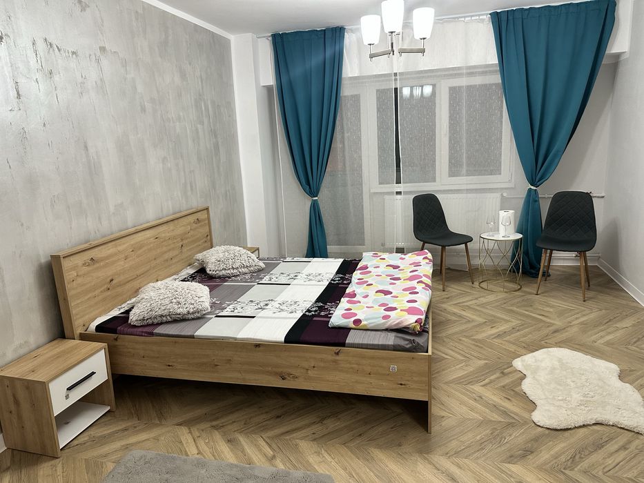 Garsoniera de vanzare Noua Semi Centrala Liberty Trafic Greu Bloc 1992