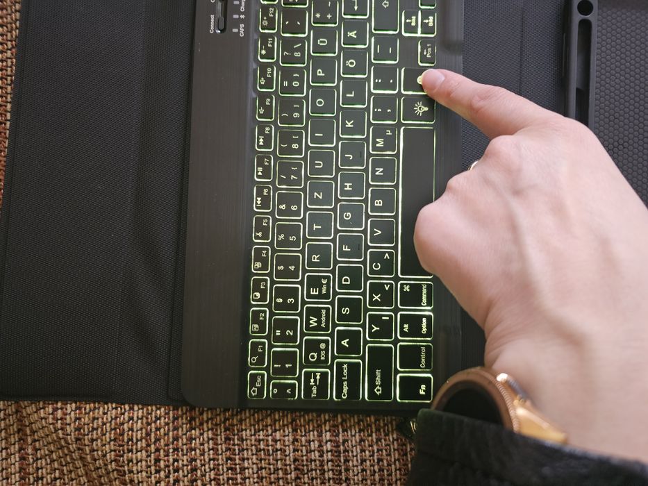 Case ipad pro bluetooth клавиатура