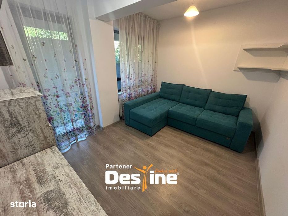 Apartament 2 camere decomandat - curte 100mp loc de parcare si boxa