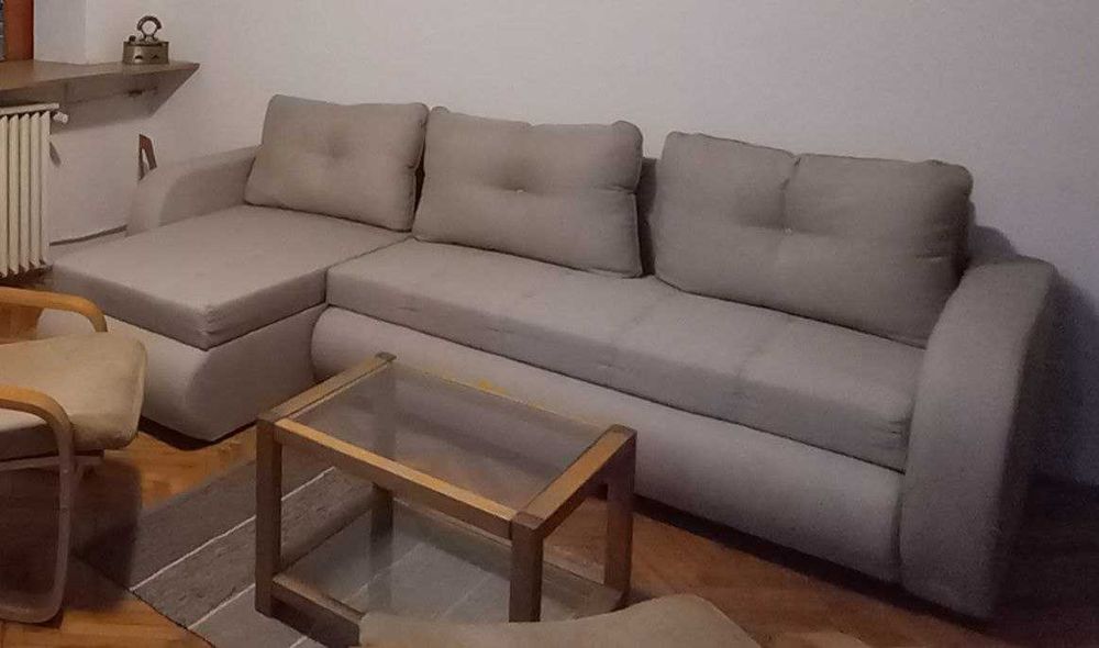 Gratuit! Donez canapea in L extensibila