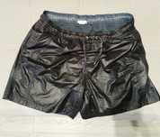 Calvin Klein  М  отговарят на L