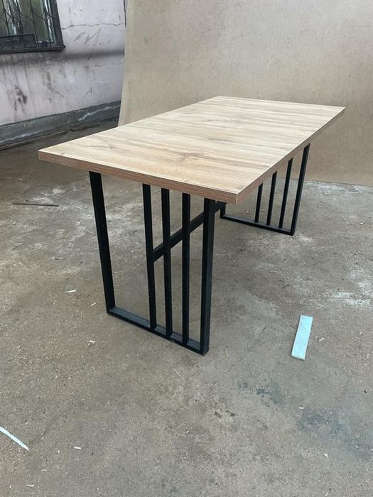 Стол для кафе и ресторан