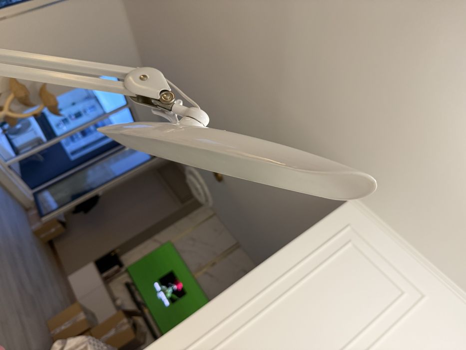 Lampa led lumini profesionala