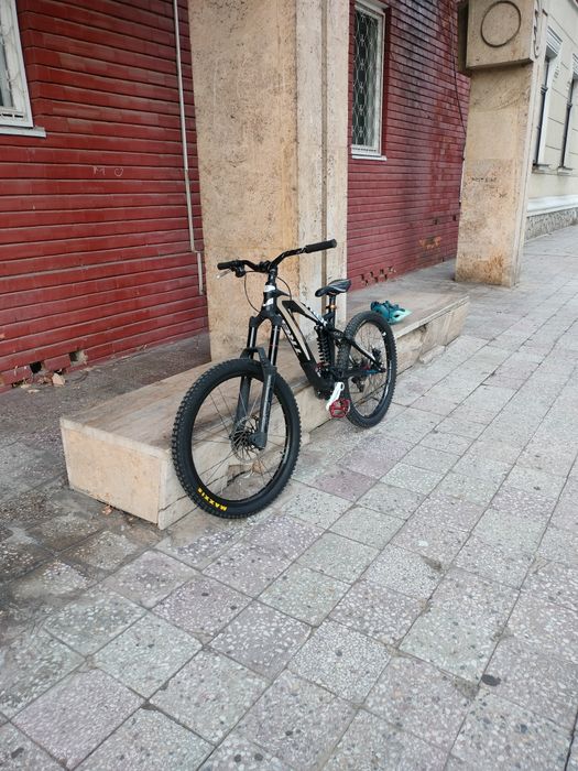 Vand Trek Scratch 8
