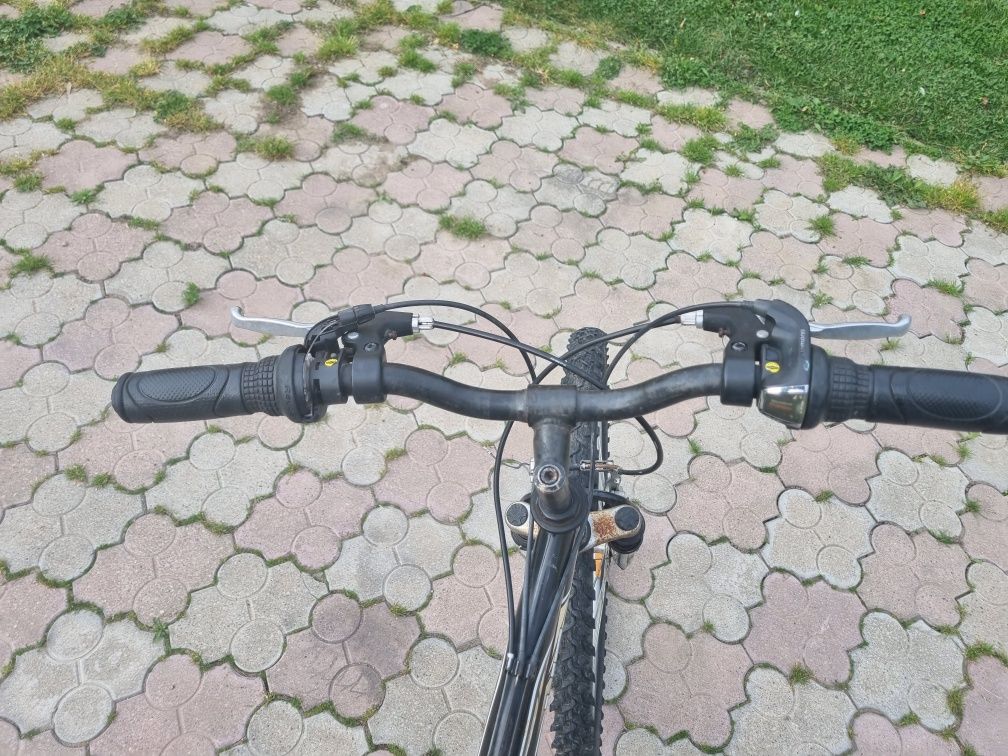 Vând bicicletă DHS CLIMBER