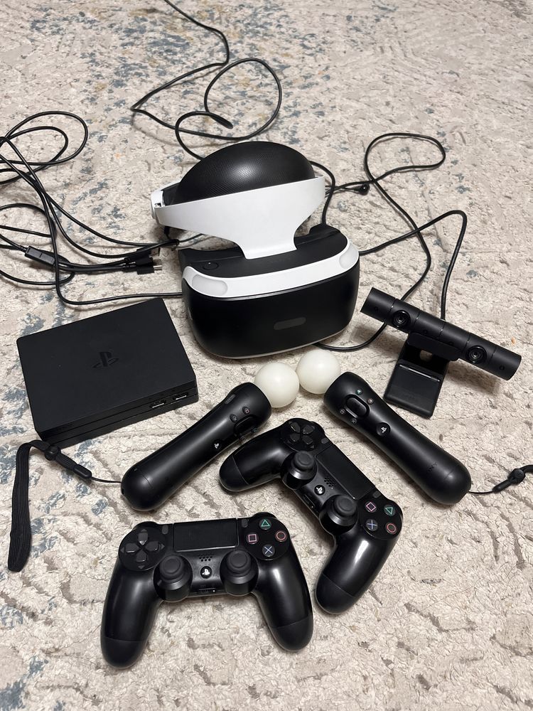Продам PS 4  VR
