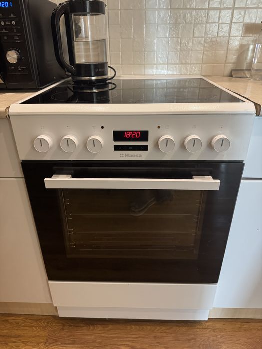 Электроплита Hansa