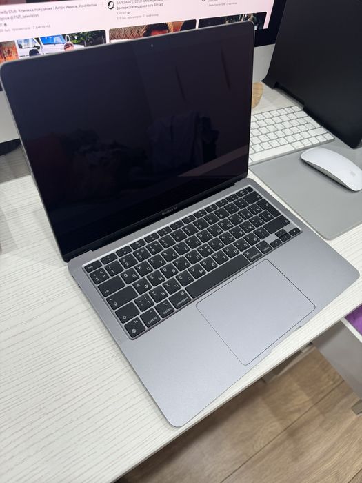 MacBook Air M1, 16/256, аккум 100% (4 ц/п)