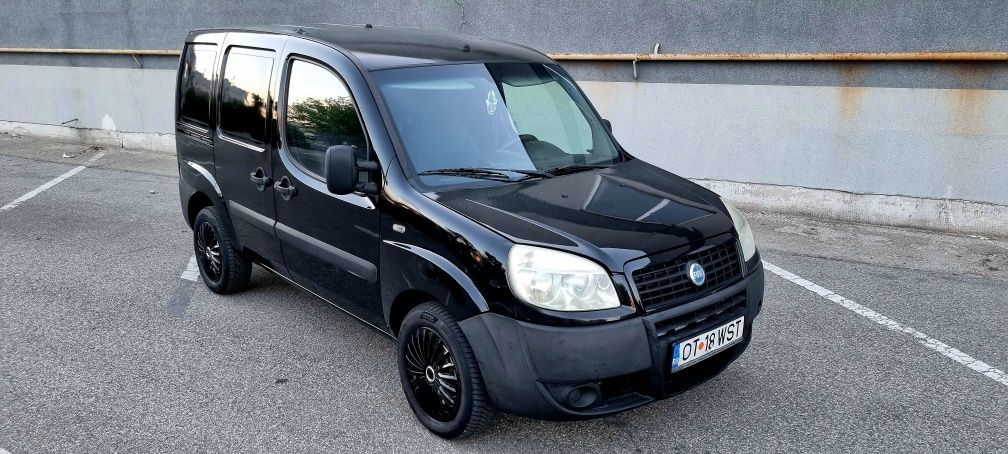 Fiat Doblo Cargo 1.9 jtd 100 cp, aer condiționat