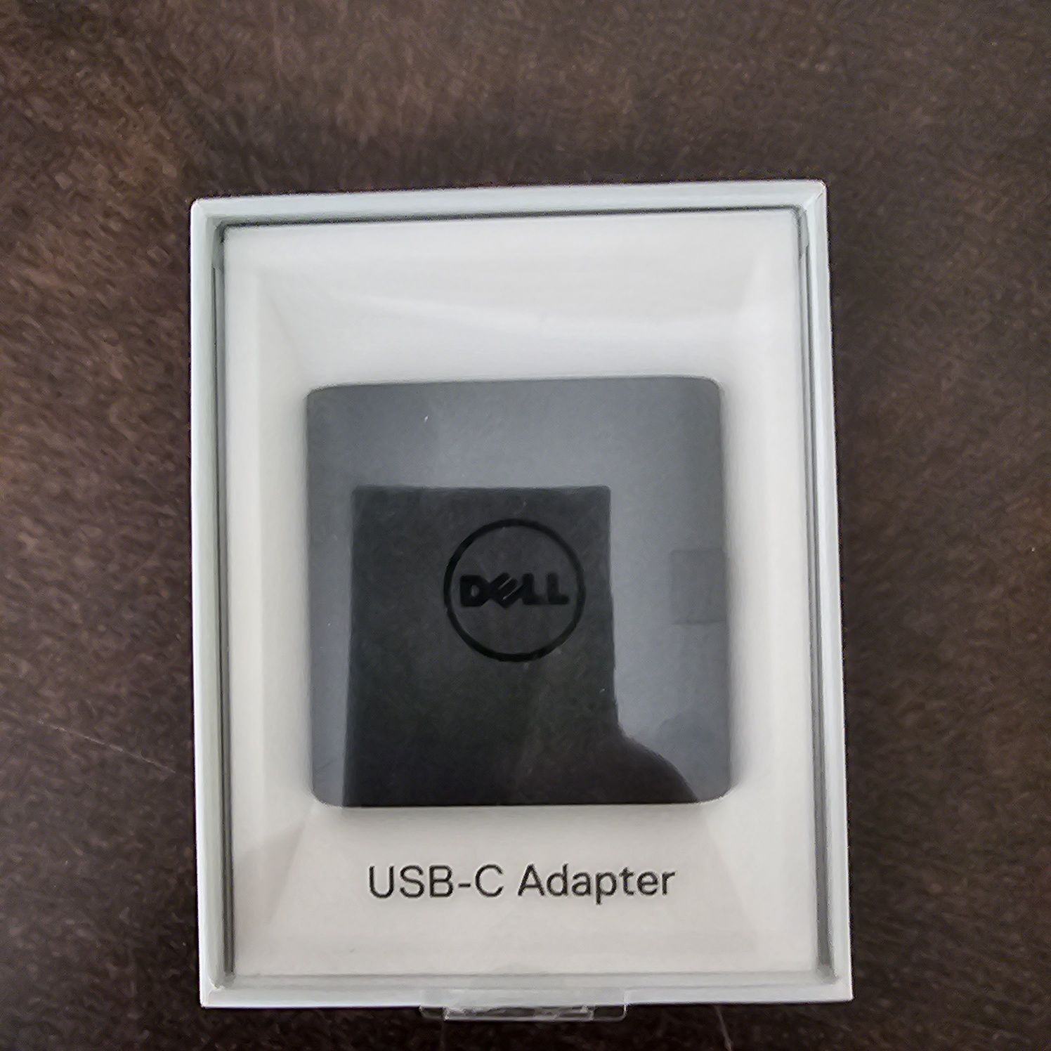 Dell Adapter - USB-C to HDMI/VGA/Ethernet/USB 3.0 DA200