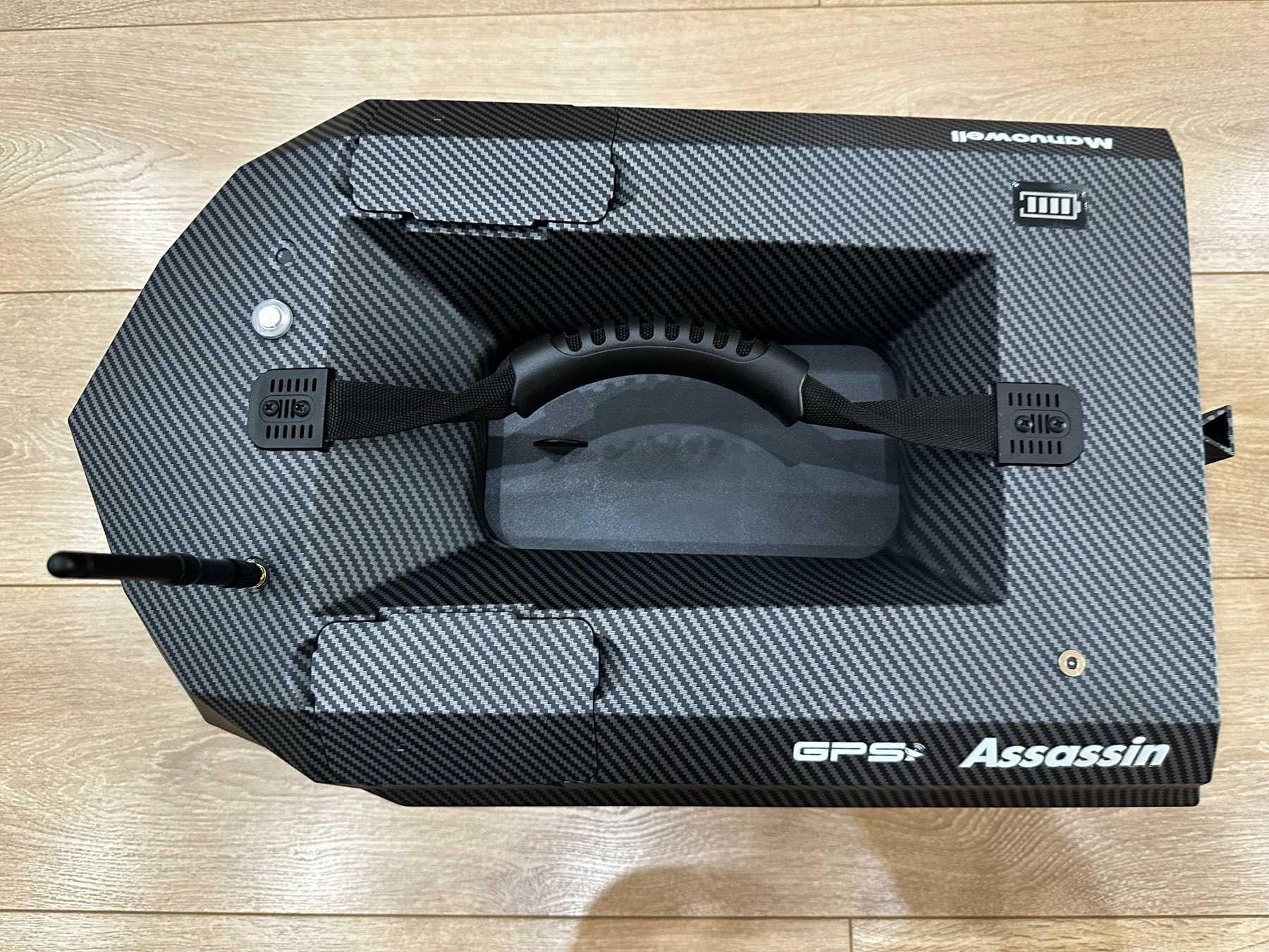 *НОВА* GPS Лодка за захранка Мanuowell Assassin 20000mAh