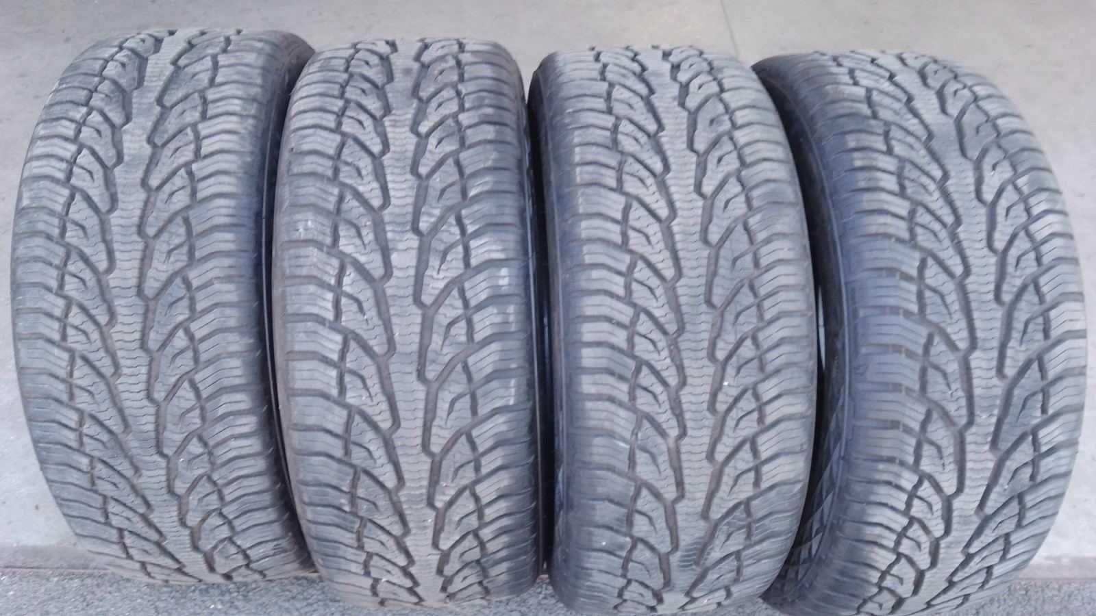 Гуми Uniroyal 235/50 R 18 ВСЕСЕЗОННИ