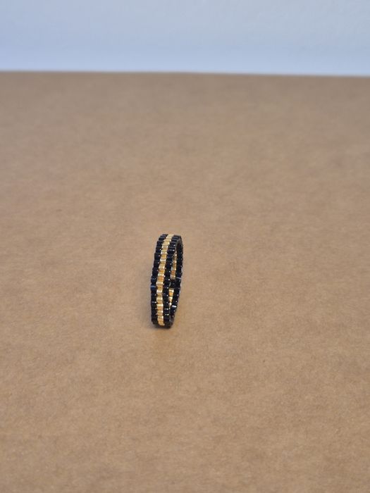 Inel handmade cusut manual cu mărgele japoneze miyuki