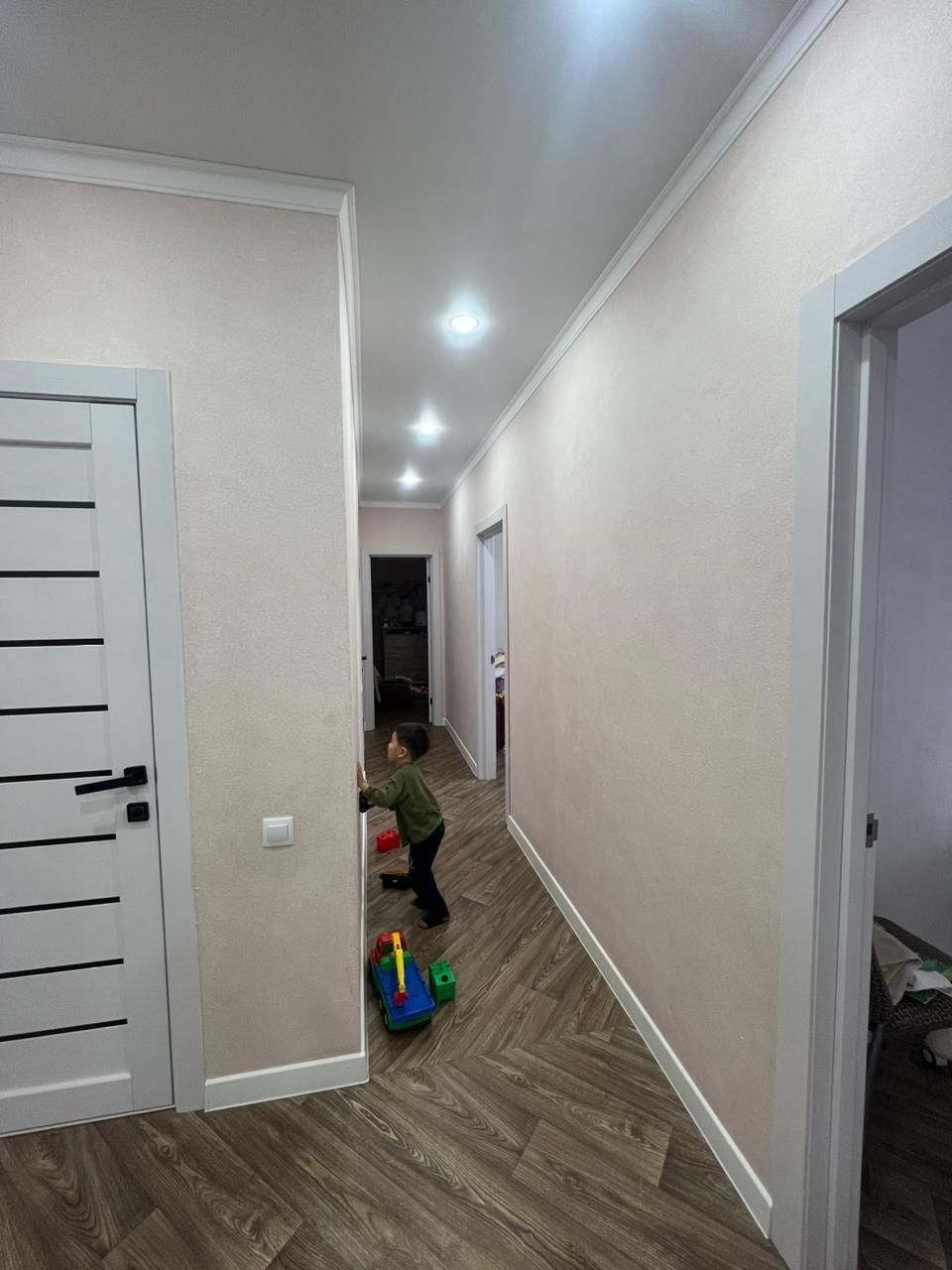 Продам 2 комн квартиру в ДСРЕ