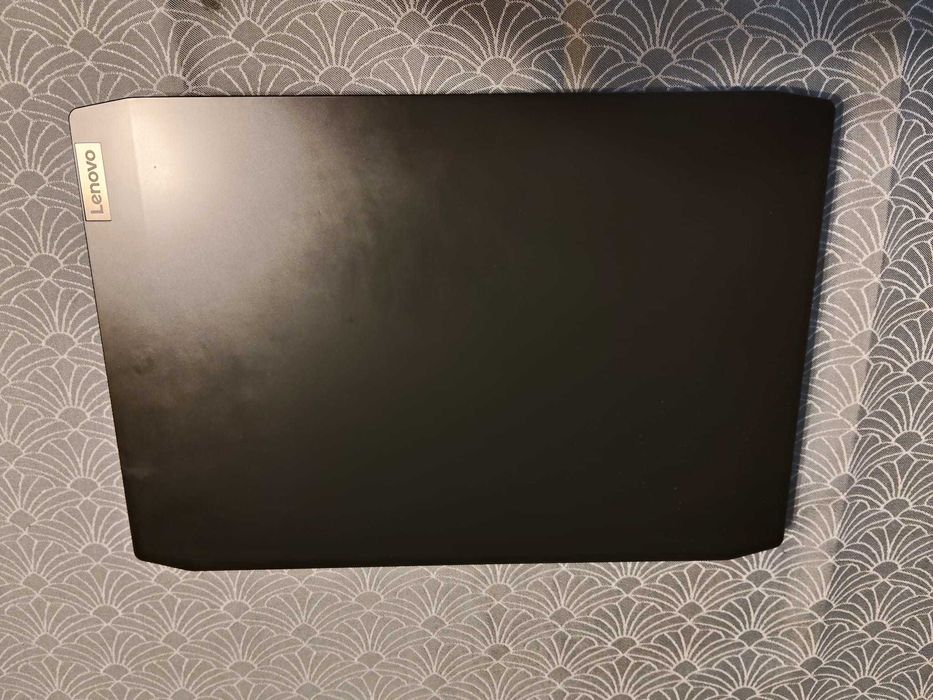 Laptop Gaming Lenovo IdeaPad 3 15ARH05 cu procesor AMD Ryzen 5 4600H