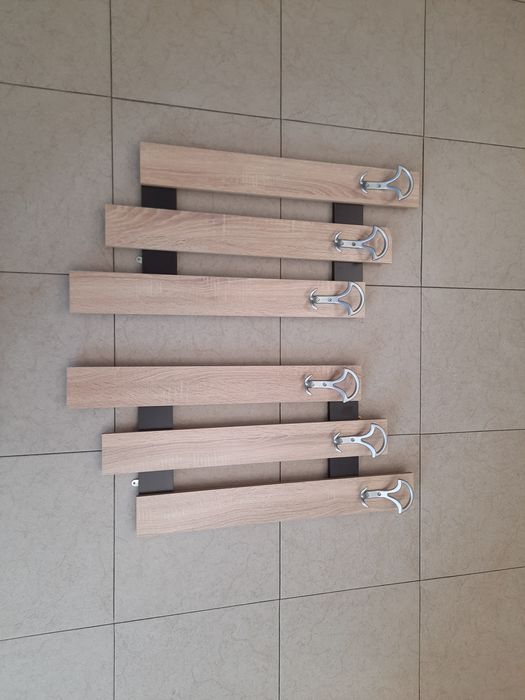 Стенни закачалки